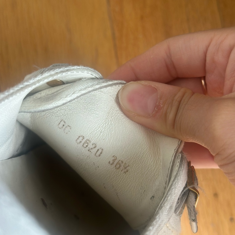 Christian Dior - authentic walk n’ dior sneakers - Picture 11 of 11